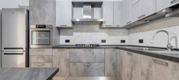 2 bedrooms Apartment in San Lazzaro di Savena, Italy No. 273603 3