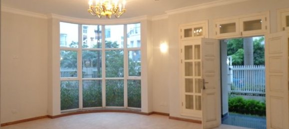 4 bedrooms Villa in Tay Ho, Vietnam No. 7818 16