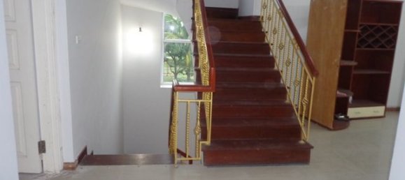 4 bedrooms Villa in Tay Ho, Vietnam No. 7818 18