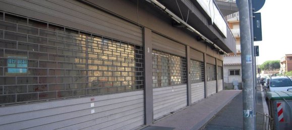 Propriété commerciale à Civitavecchia, Italy 630m² No. 114984 5