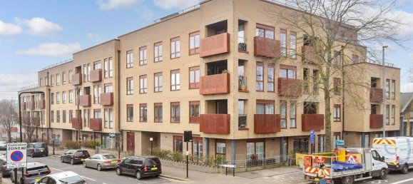 2 bedrooms Apartment in Leyton, United Kingdom No. 4038 19