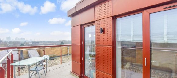 2 bedrooms Apartment in Leyton, United Kingdom No. 4038 9