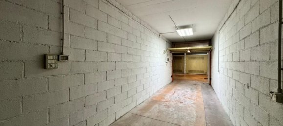 Garagem em Pordenone, Italy 25 m² N.º 344282 7