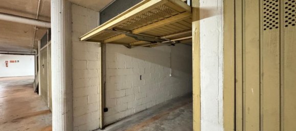 Garagem em Pordenone, Italy 25 m² N.º 344282 8