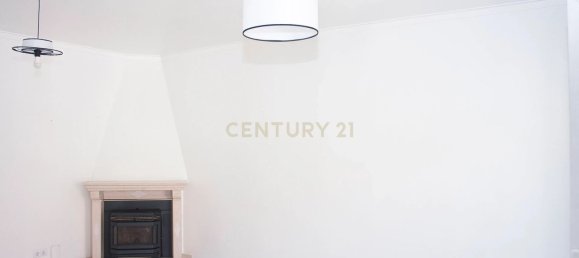 Квартира с 2 спальнями в Лиссабон, Португалия № 10799 2