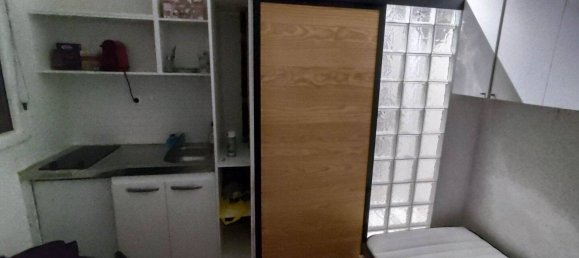 Studio in Paris, France, Nr. 334469 4