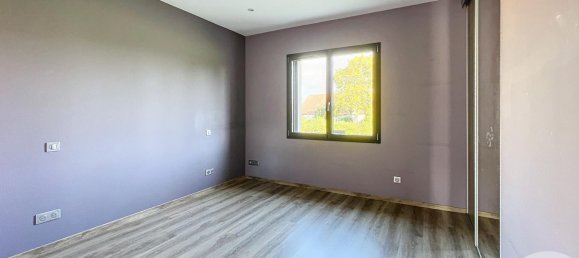 4 bedrooms House in Maizieres-la-Grande-Paroisse, France No. 230764 8