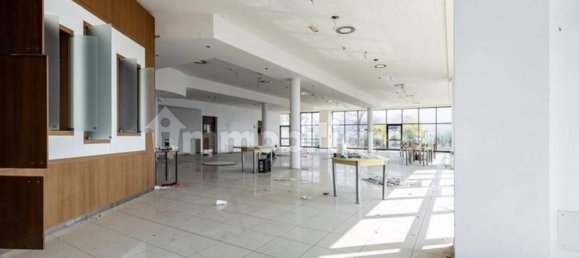 Propriété commerciale à Borgo San Dalmazzo, Italy 8526m² No. 315104 8