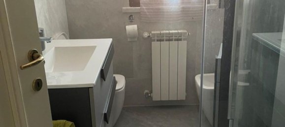 7 rooms House in Carrara, Italy No. 50907 2
