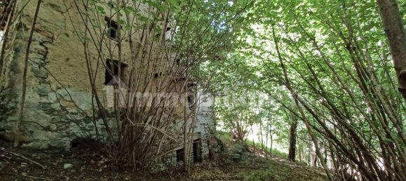 Casa de 3 dormitorios en Pont Saint Martin, Italy No. 284148 11