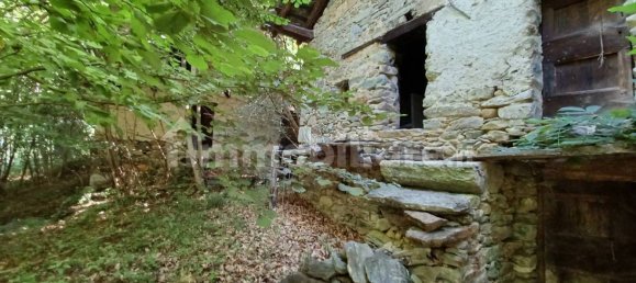 Casa de 3 dormitorios en Pont Saint Martin, Italy No. 284148 6