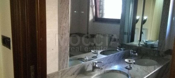 4 bedrooms Apartment in Caserta, Italy No. 310440 25