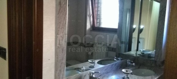 4 bedrooms Apartment in Caserta, Italy No. 310440 9