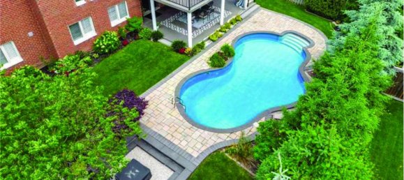 5 bedrooms House in Hamilton, Canada No. 773 4