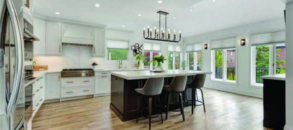 5 bedrooms House in Hamilton, Canada No. 773 7