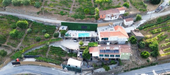 5 bedrooms House in Peso da Regua, Portugal No. 101851 2