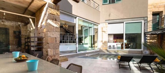 5 bedrooms Villa in Gharghur, Malta No. 8710 5
