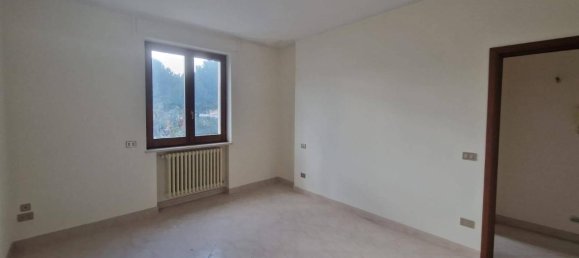 6-Zimmer Haus in Barletta, Italy, Nr. 120358 2