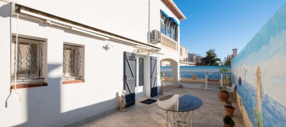 5 bedrooms Villa in Mauguio, France No. 345420 2
