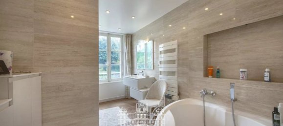 5 Schlafzimmer Villa in Seine-et-Marne, France, Nr. 298090 21