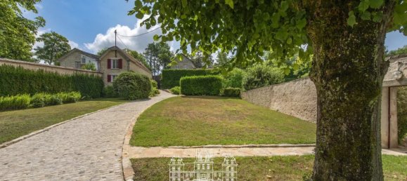 5 Schlafzimmer Villa in Seine-et-Marne, France, Nr. 298090 4