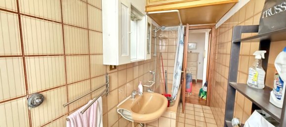 3 rooms Apartment in Rome, Italy No. 20969 48