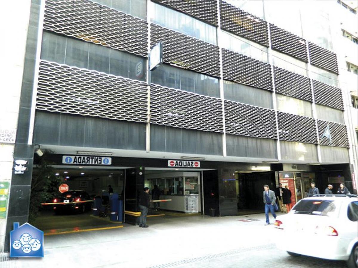 11m² Warehouse in Buenos Aires, Argentina No. 104734