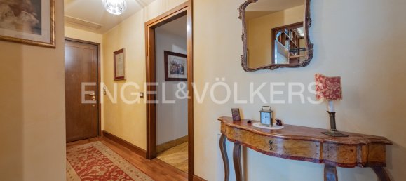 2 bedrooms Apartment in Milan, Italy No. 245558 7
