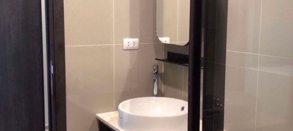 Apartamento com 2 quartos em condomínio em Din Daeng, Thailand N.º 4737 8