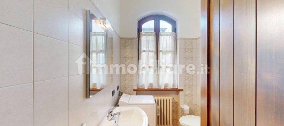 4 Schlafzimmer Villa in Luvinate, Italy, Nr. 342014 30