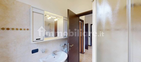 4 Schlafzimmer Villa in Luvinate, Italy, Nr. 342014 19