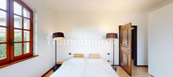 4 Schlafzimmer Villa in Luvinate, Italy, Nr. 342014 25