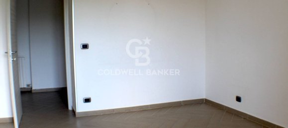 4-salle Appartement à Taranto, Italy No. 257742 13