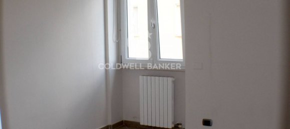 4-salle Appartement à Taranto, Italy No. 257742 14