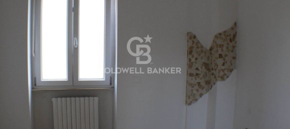 4-salle Appartement à Taranto, Italy No. 257742 5