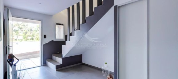 4 bedrooms Villa in Solaro, France No. 218892 20