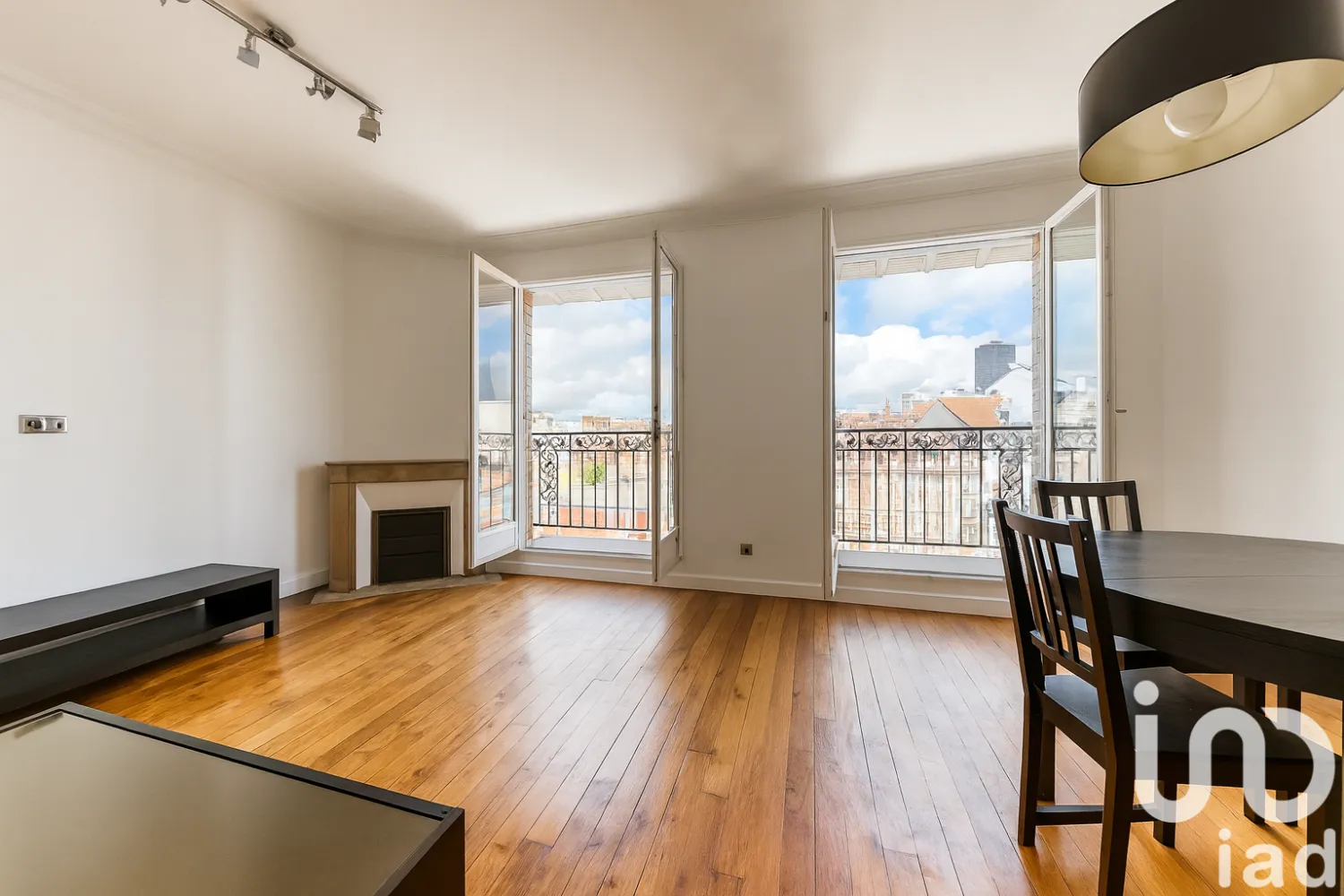 1 غرف نوم شقة في Puteaux, France رقم 323527