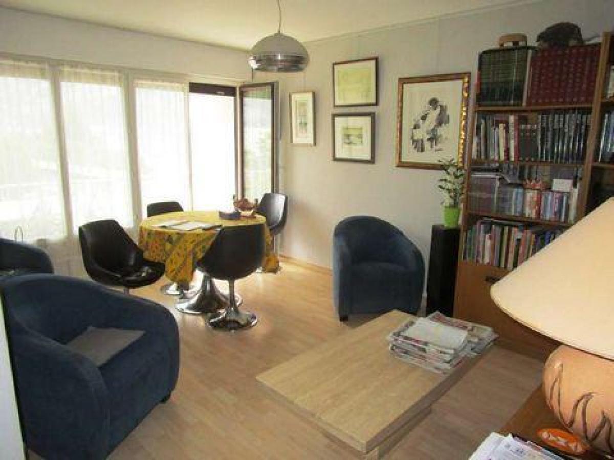 شقة 4 غرف نوم  في Fontaine, France رقم 34459