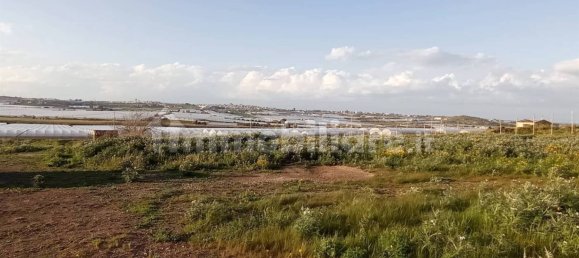 Terrain à Pachino, Italy 14000m² No. 121827 2