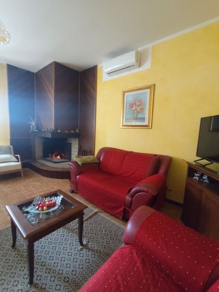 3 rooms House in Ghilarza, Italy No. 299006