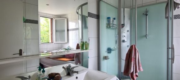 2 bedrooms House in Le Blanc-Mesnil, France No. 172685 9