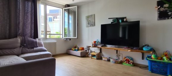 2 bedrooms House in Le Blanc-Mesnil, France No. 172685 6
