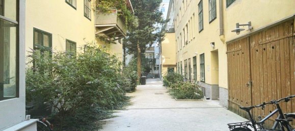 Studio in Mariahilf, Austria No. 126735 8