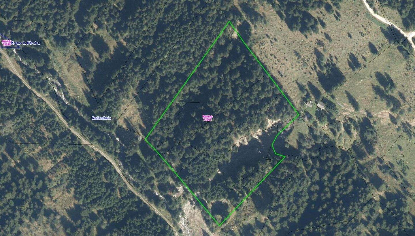  Land in Radenthein, Austria No. 154469