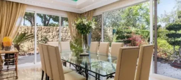 5 bedrooms House in Estepona, Spain No. 108990 11