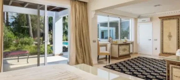 5 bedrooms House in Estepona, Spain No. 108990 22