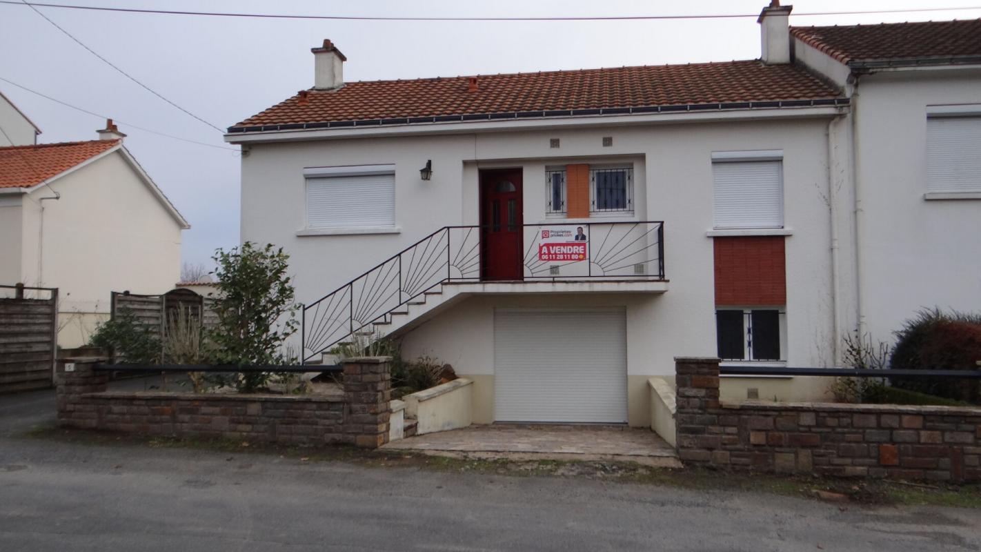 4 bedrooms House in Gorges, France No. 98992