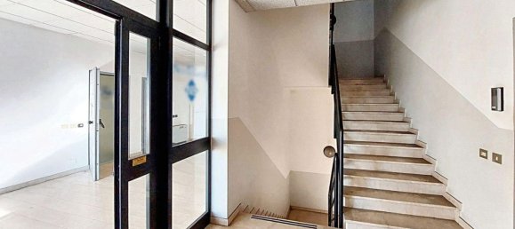 Büro in Reggio Emilia, Italy 528m², Nr. 374899 8