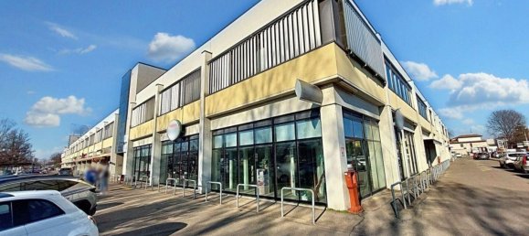 Büro in Reggio Emilia, Italy 528m², Nr. 374899 11