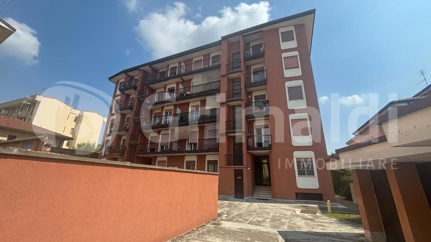 4-Zimmer Wohnung in Abbiategrasso, Italy, Nr. 268099